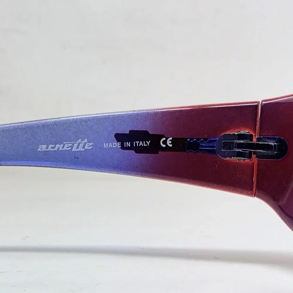 Vtg Arnette Sunglasses Red and Blue Frames and Lenses 4009-116/2B Made In Italy